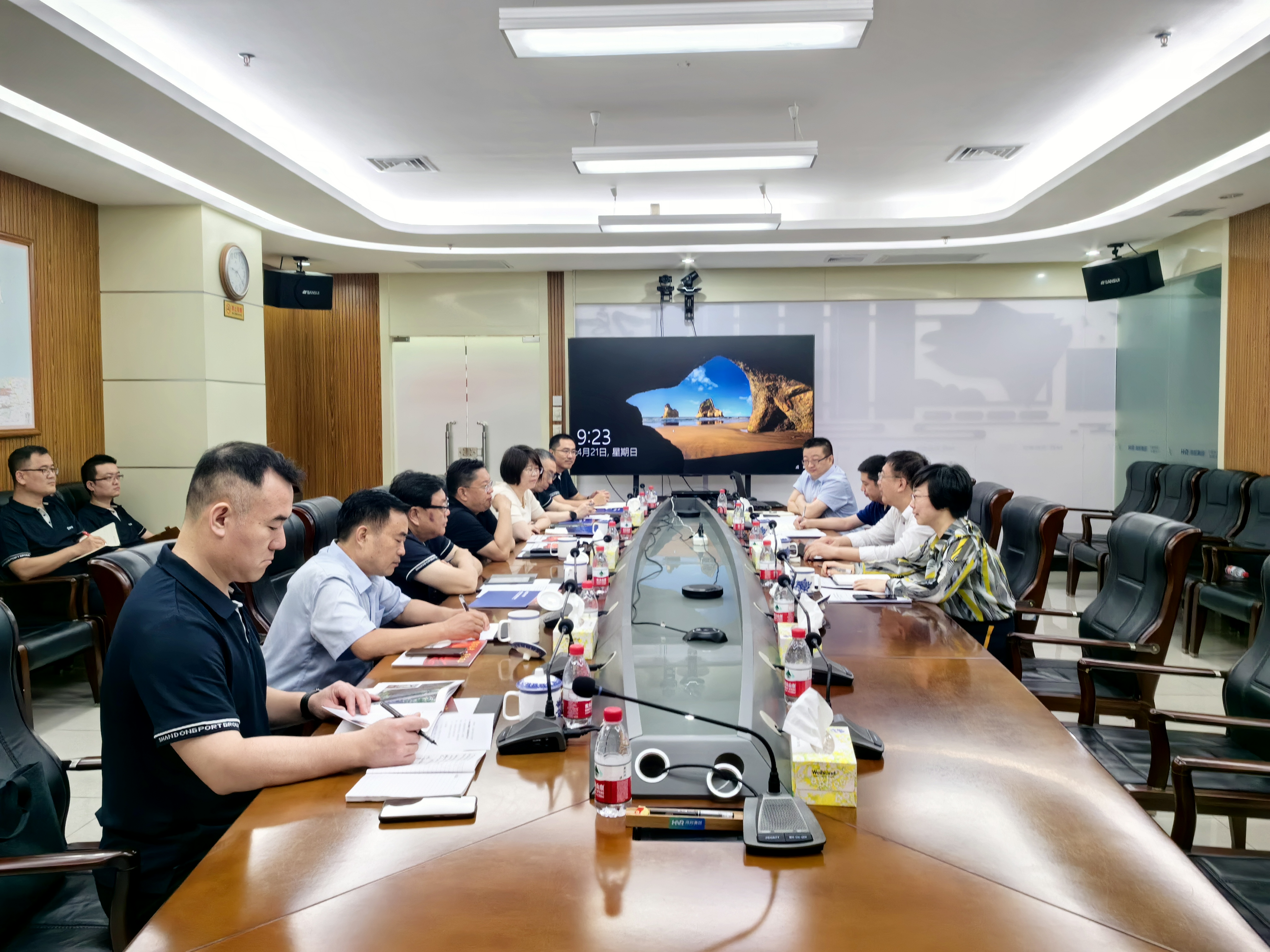 1714300738281029834.jpg 1714300738281029834.jpg